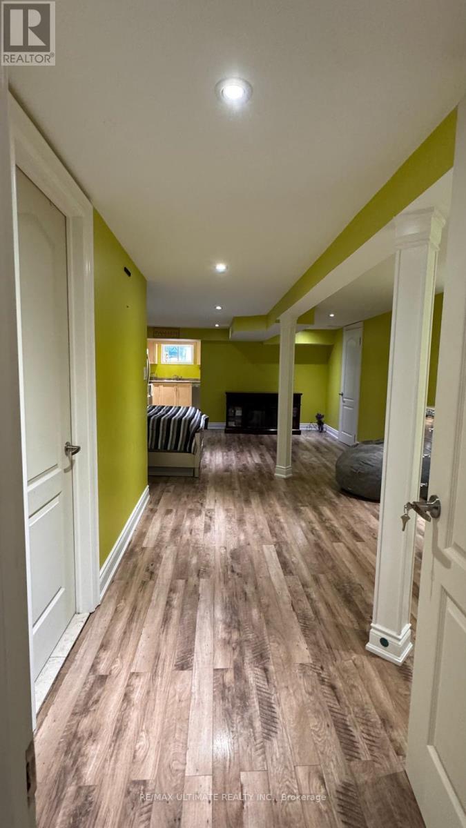 29 Mayall Avenue, Toronto, Ontario  M3L 1E7 - Photo 7 - W12193719