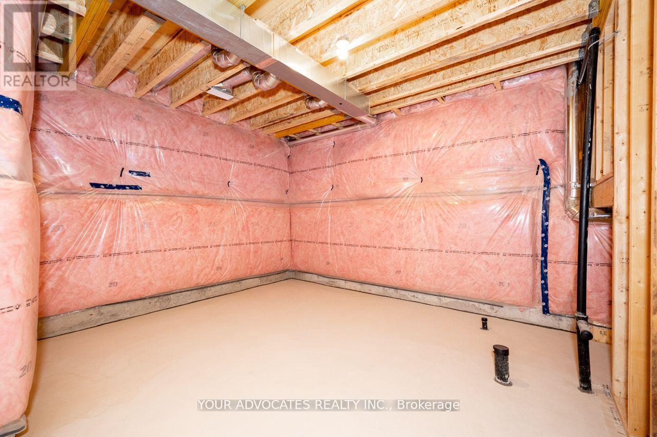 12 Jack Carson Drive S, Markham, Ontario  L6B 0A8 - Photo 32 - N12193836