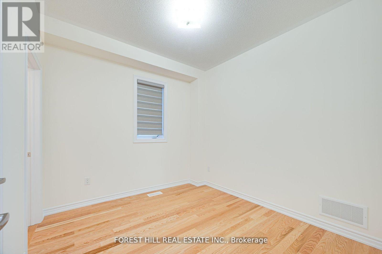 45 Prudhoe Terrace, Barrie, Ontario  L9S 2Z8 - Photo 16 - S12193814