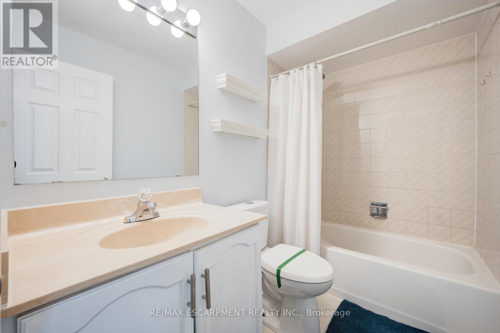 32 - 55 Barondale Drive, Mississauga (Hurontario), Ontario  L4Z 3P9 - Photo 30 - W12193807