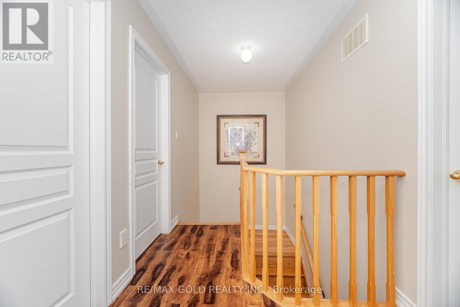 13 Fawson Cove Way W, Brampton (Sandringham-Wellington), Ontario  L6R 0G7 - Photo 10 - W12193830