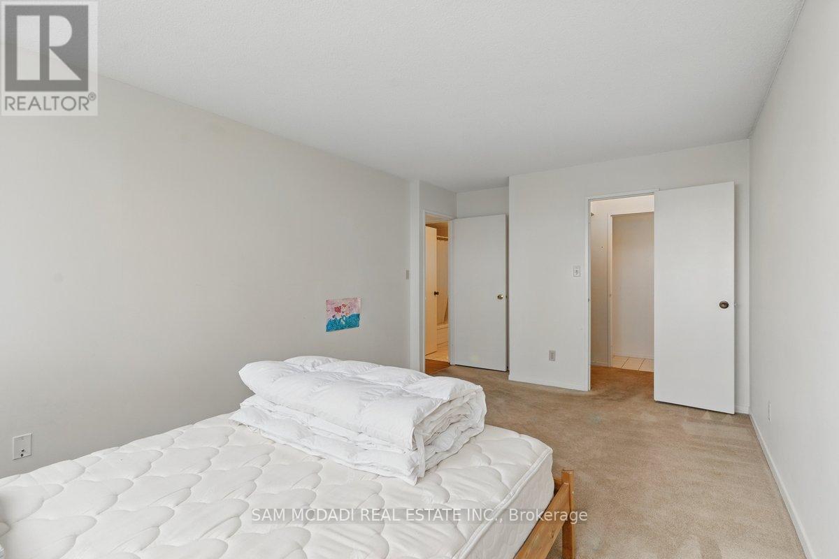 1203 - 200 Robert Speck Parkway, Mississauga, Ontario  L4Z 1S3 - Photo 16 - W12193832