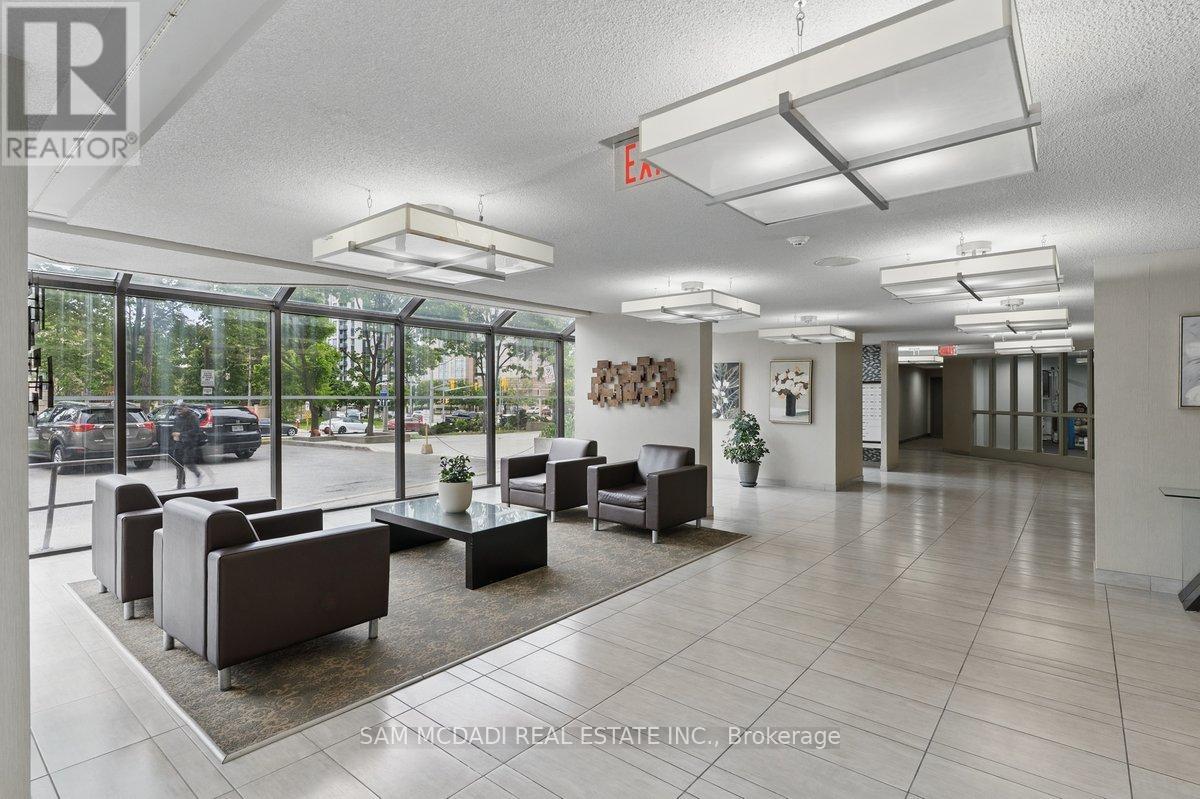 1203 - 200 Robert Speck Parkway, Mississauga, Ontario  L4Z 1S3 - Photo 4 - W12193832