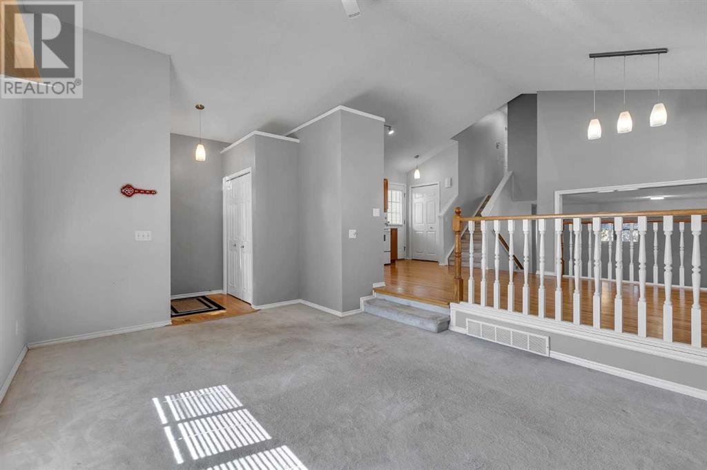 185 Coventry Place Ne, Calgary, Alberta  T3K 4A6 - Photo 7 - A2220343