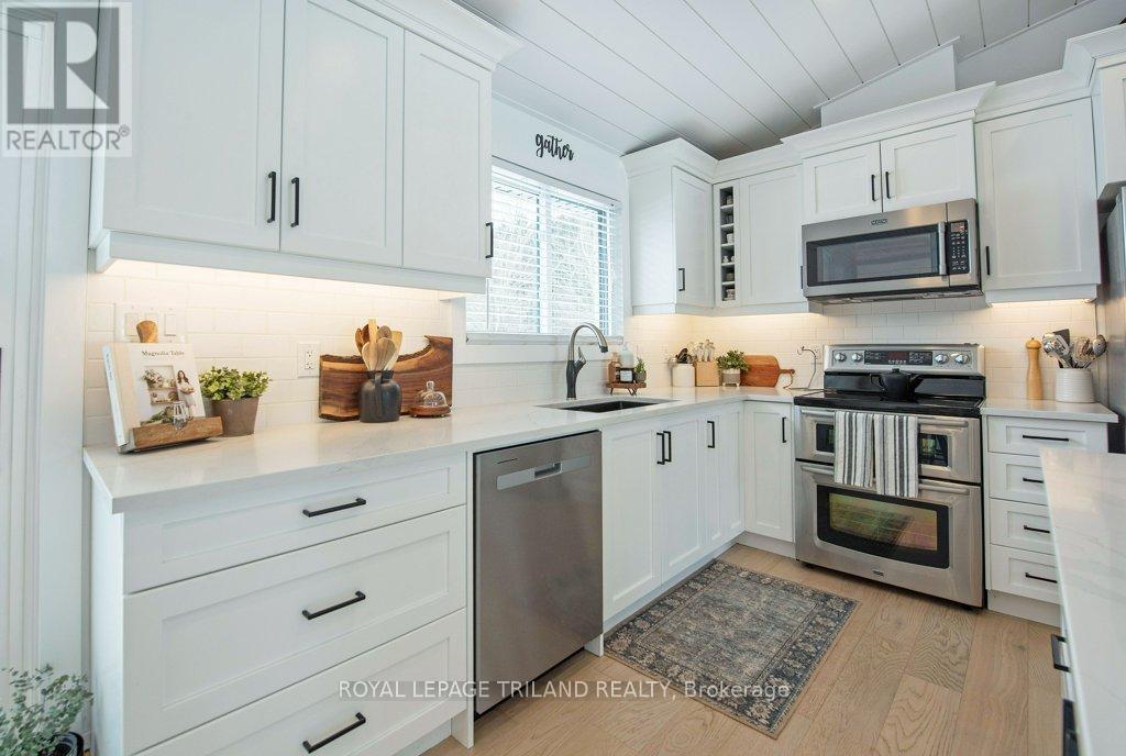 Photo 12 of 50 for 8169 Union Road