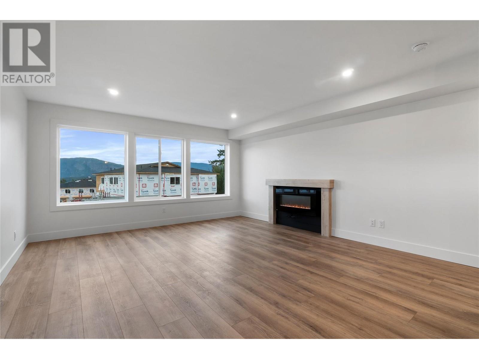 981 12 Street Se Unit# 35, Salmon Arm, British Columbia  V1E 2C8 - Photo 22 - 10350699