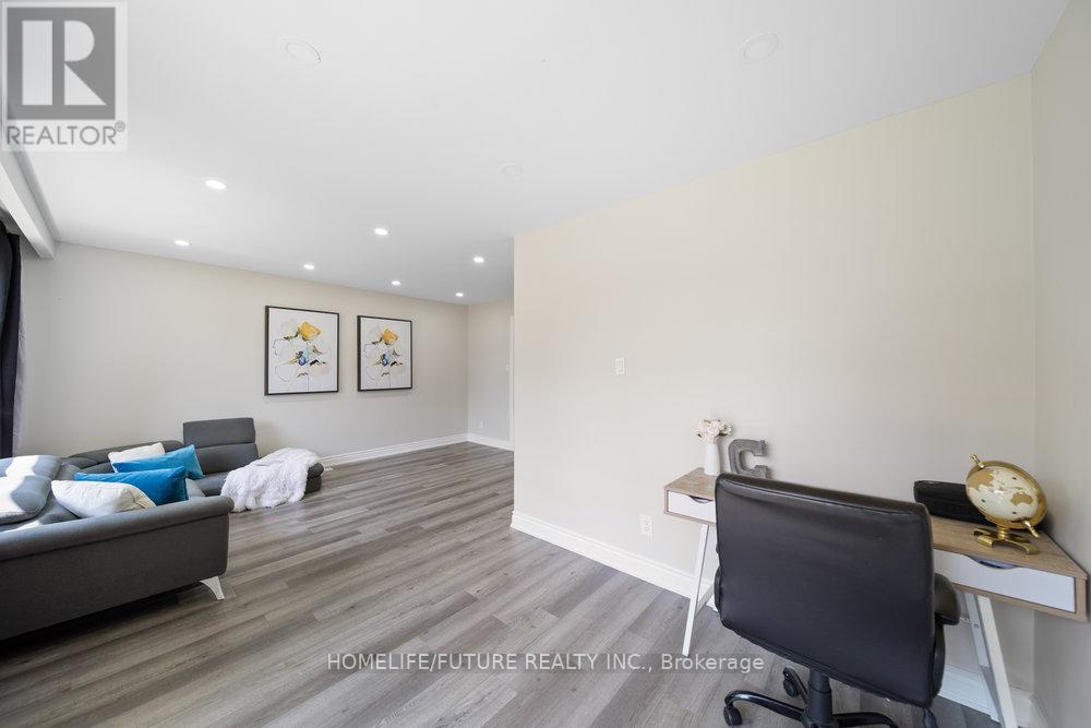 3 Valia Road, Toronto, Ontario  M1E 3V9 - Photo 12 - E12193871
