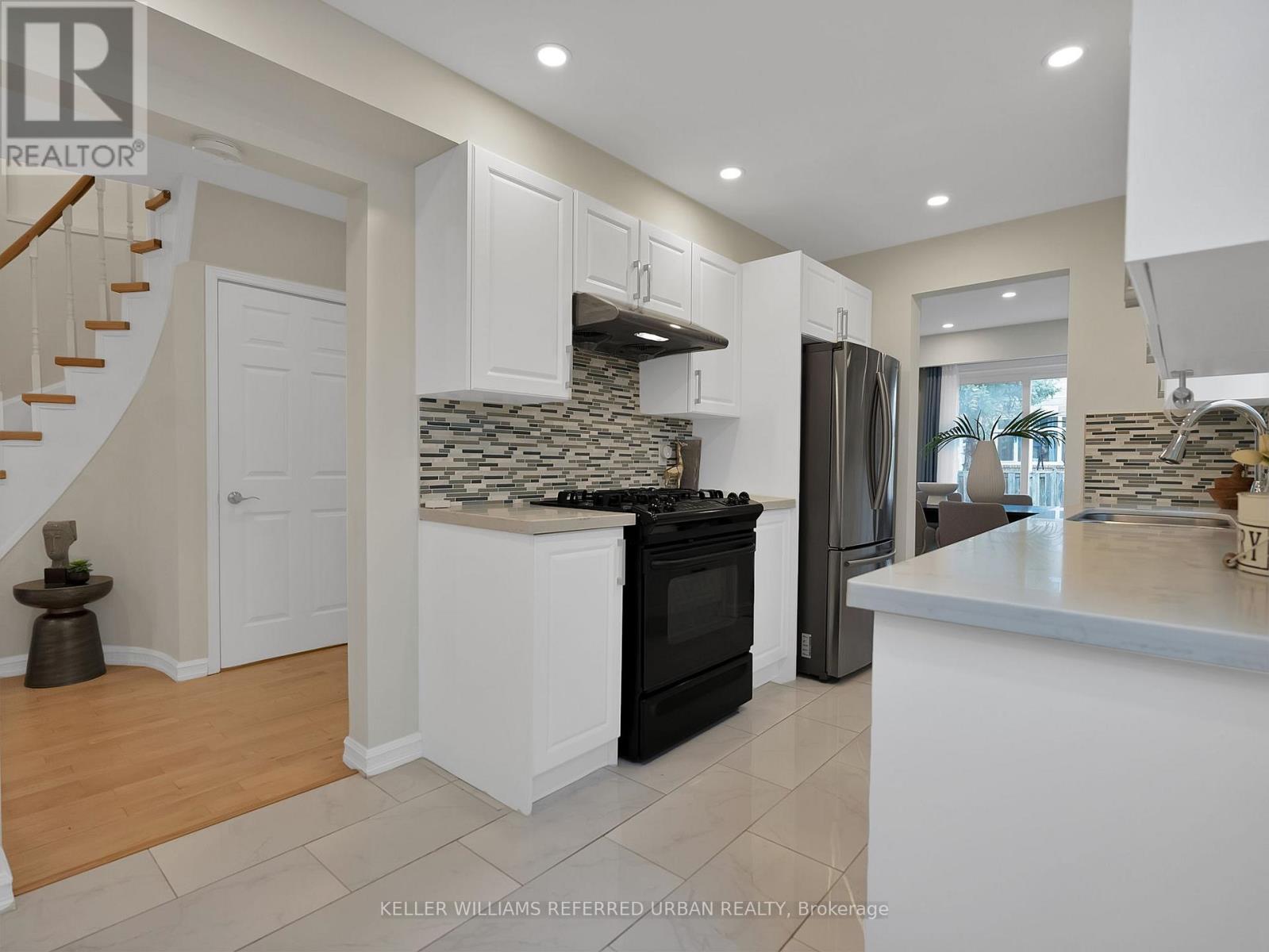 196 Wintermute Boulevard, Toronto, Ontario  M1W 3L5 - Photo 13 - E12193872