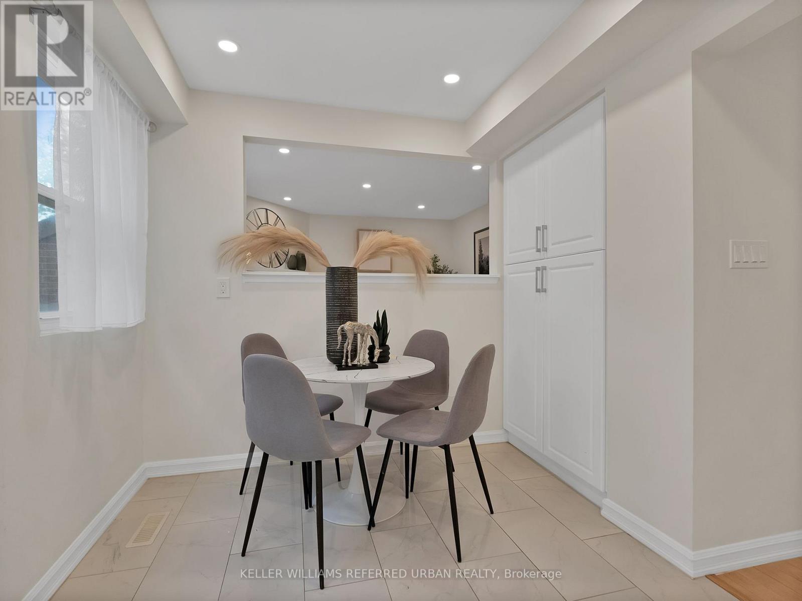 196 Wintermute Boulevard, Toronto, Ontario  M1W 3L5 - Photo 14 - E12193872