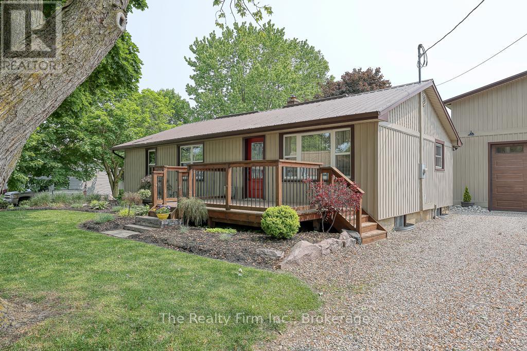 22 Centre Street, Norwich, Ontario  N0J 1P0 - Photo 2 - X12059602