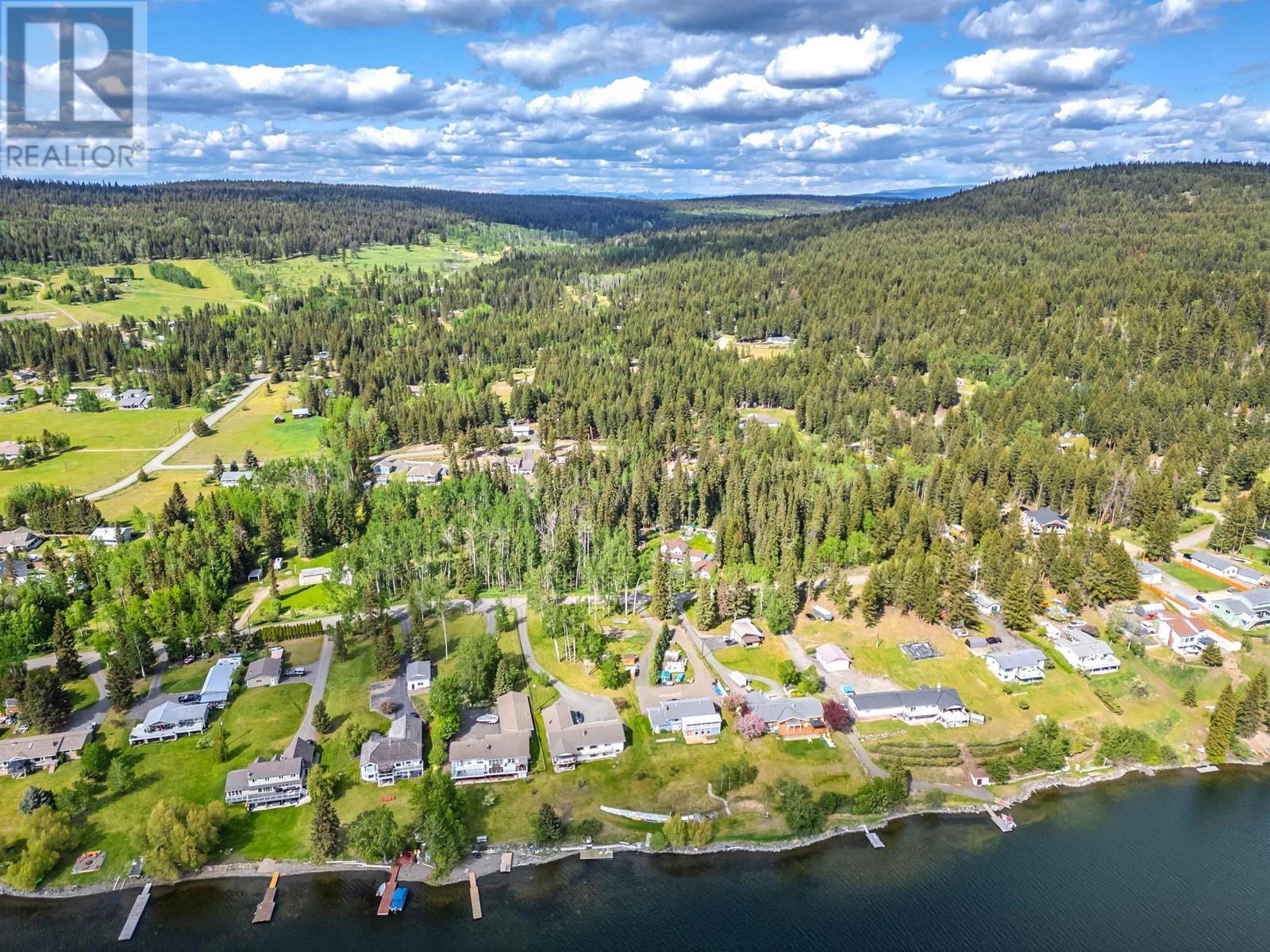 6139 Lakeshore Drive, Horse Lake, British Columbia  V0K 2E3 - Photo 10 - R3011039