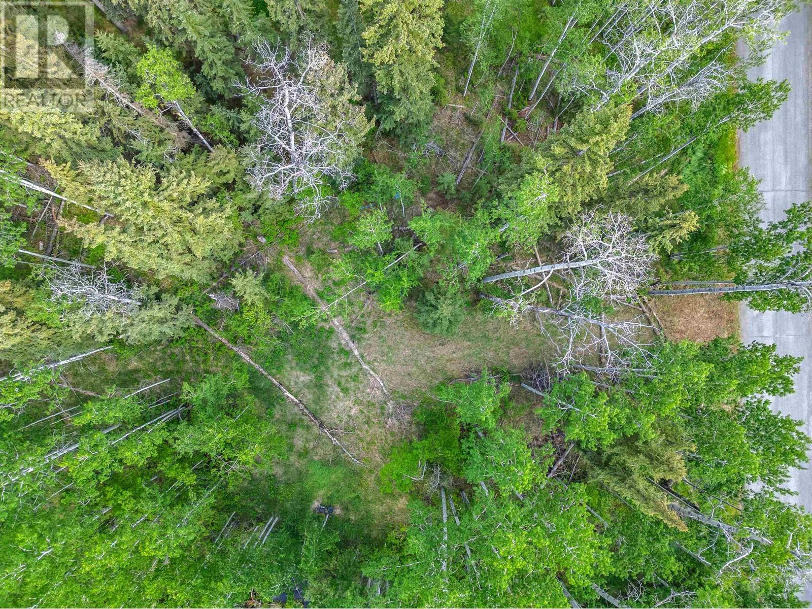 6139 Lakeshore Drive, Horse Lake, British Columbia  V0K 2E3 - Photo 14 - R3011039