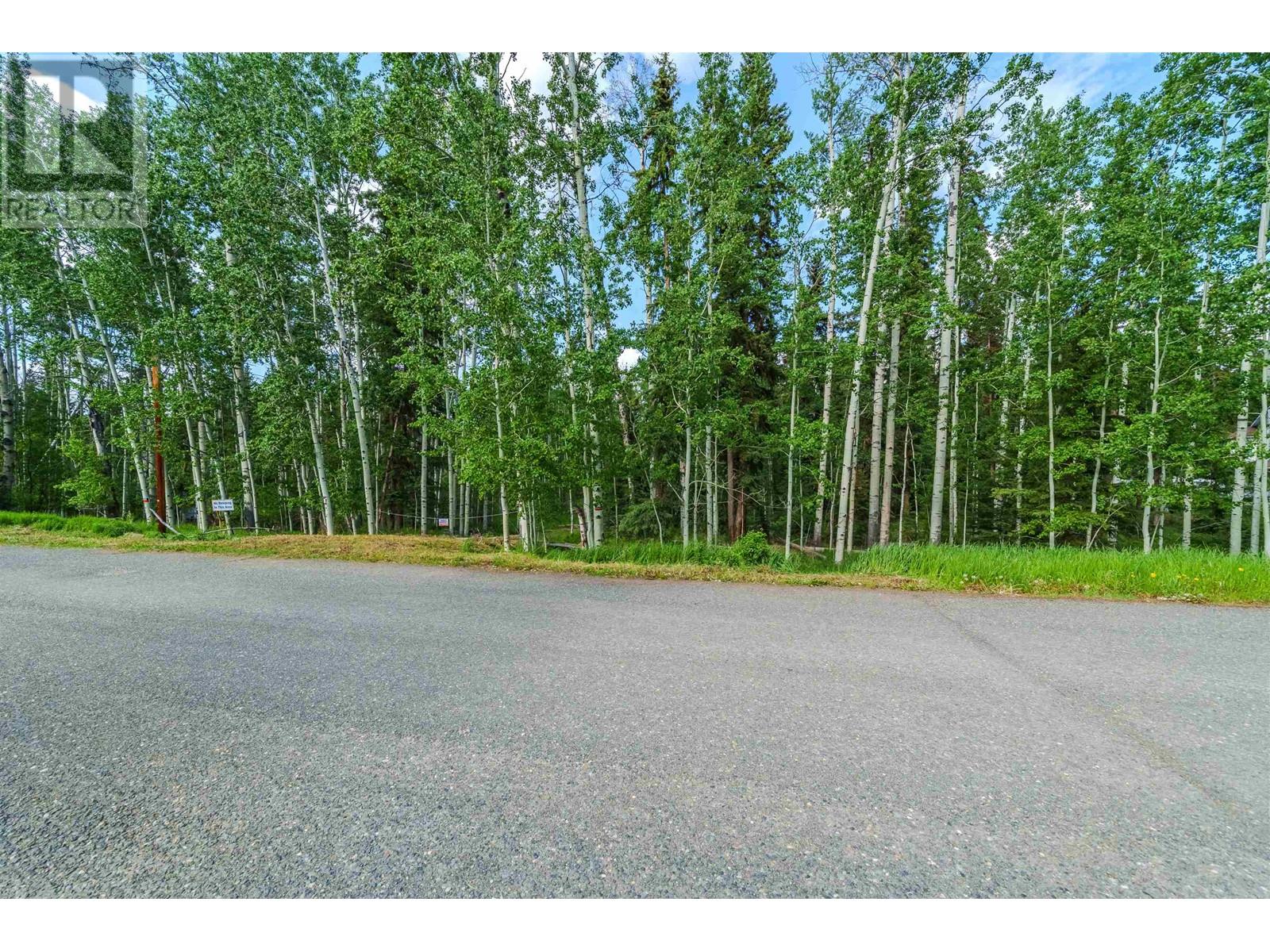 6139 Lakeshore Drive, Horse Lake, British Columbia  V0K 2E3 - Photo 17 - R3011039