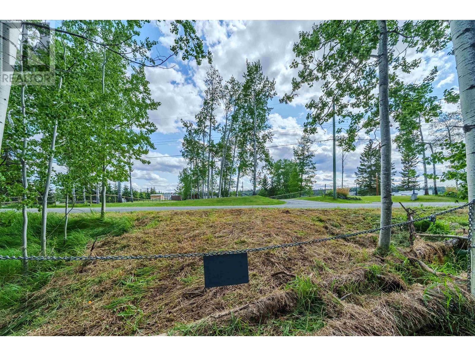 6139 Lakeshore Drive, Horse Lake, British Columbia  V0K 2E3 - Photo 27 - R3011039