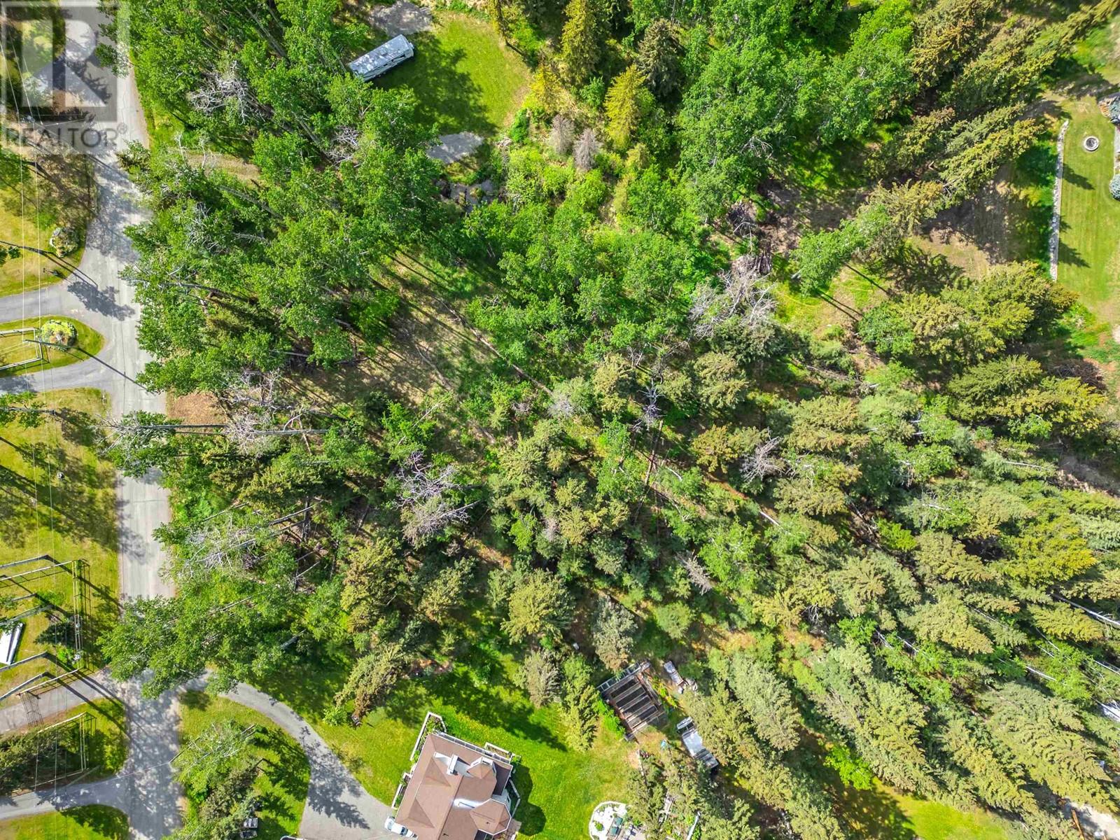 Property at 6139 LAKESHORE DRIVE image 4