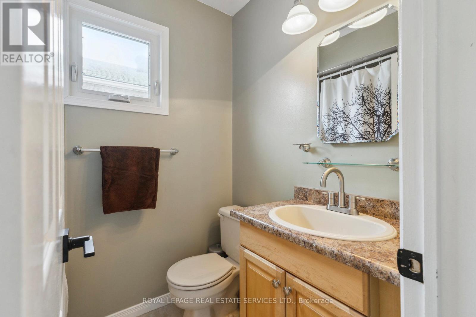 19 Engel Crescent, Barrie, Ontario  L4N 6K5 - Photo 30 - S12132353