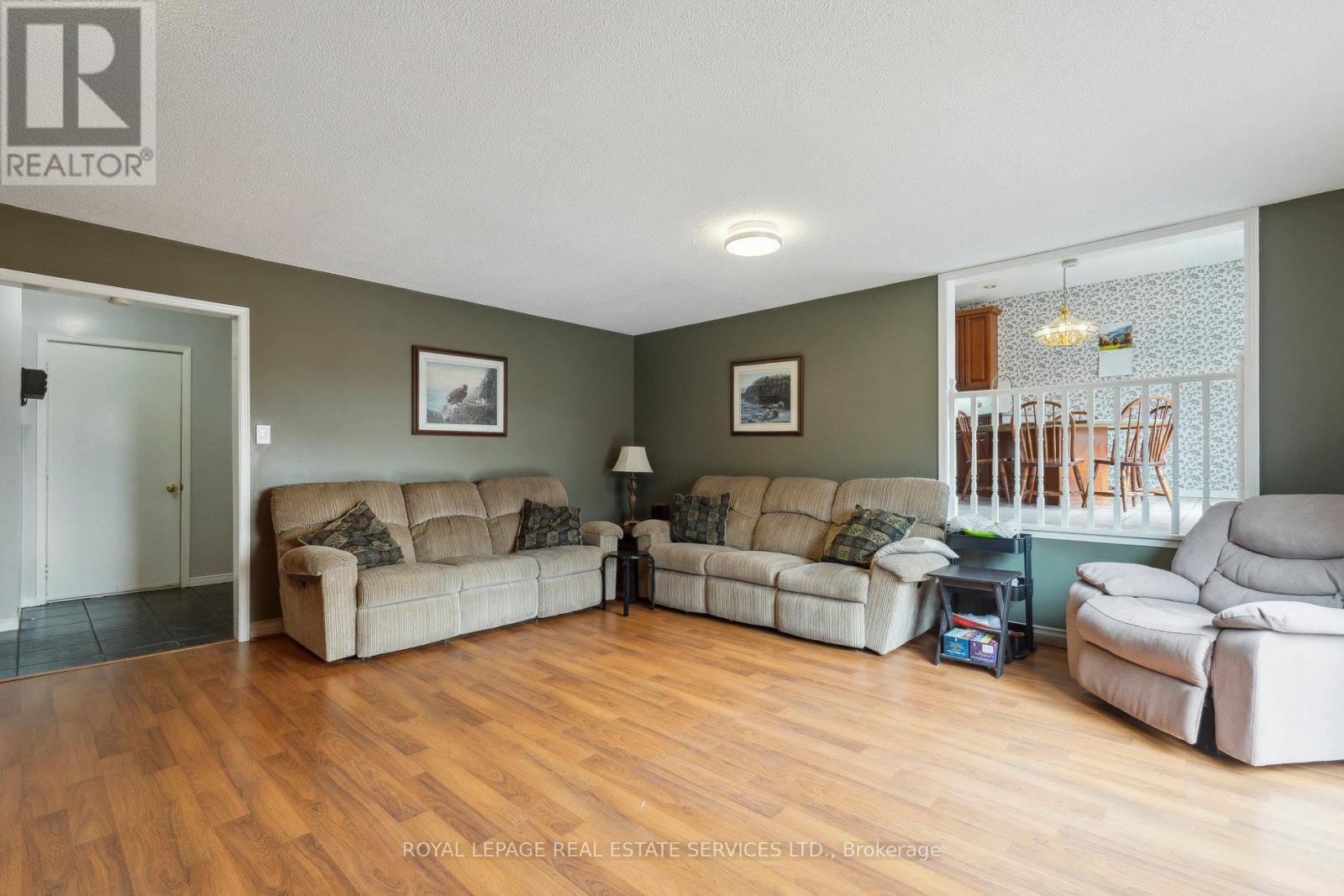 19 Engel Crescent, Barrie, Ontario  L4N 6K5 - Photo 16 - S12132353