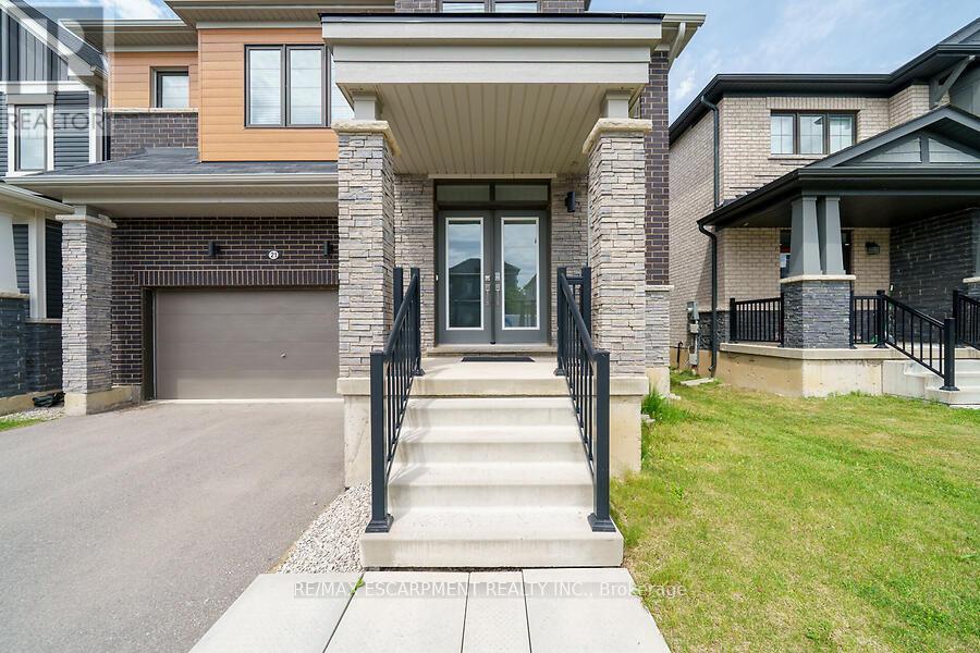 21 Lillian Way, Haldimand, Ontario  N3W 0C6 - Photo 5 - X12193865