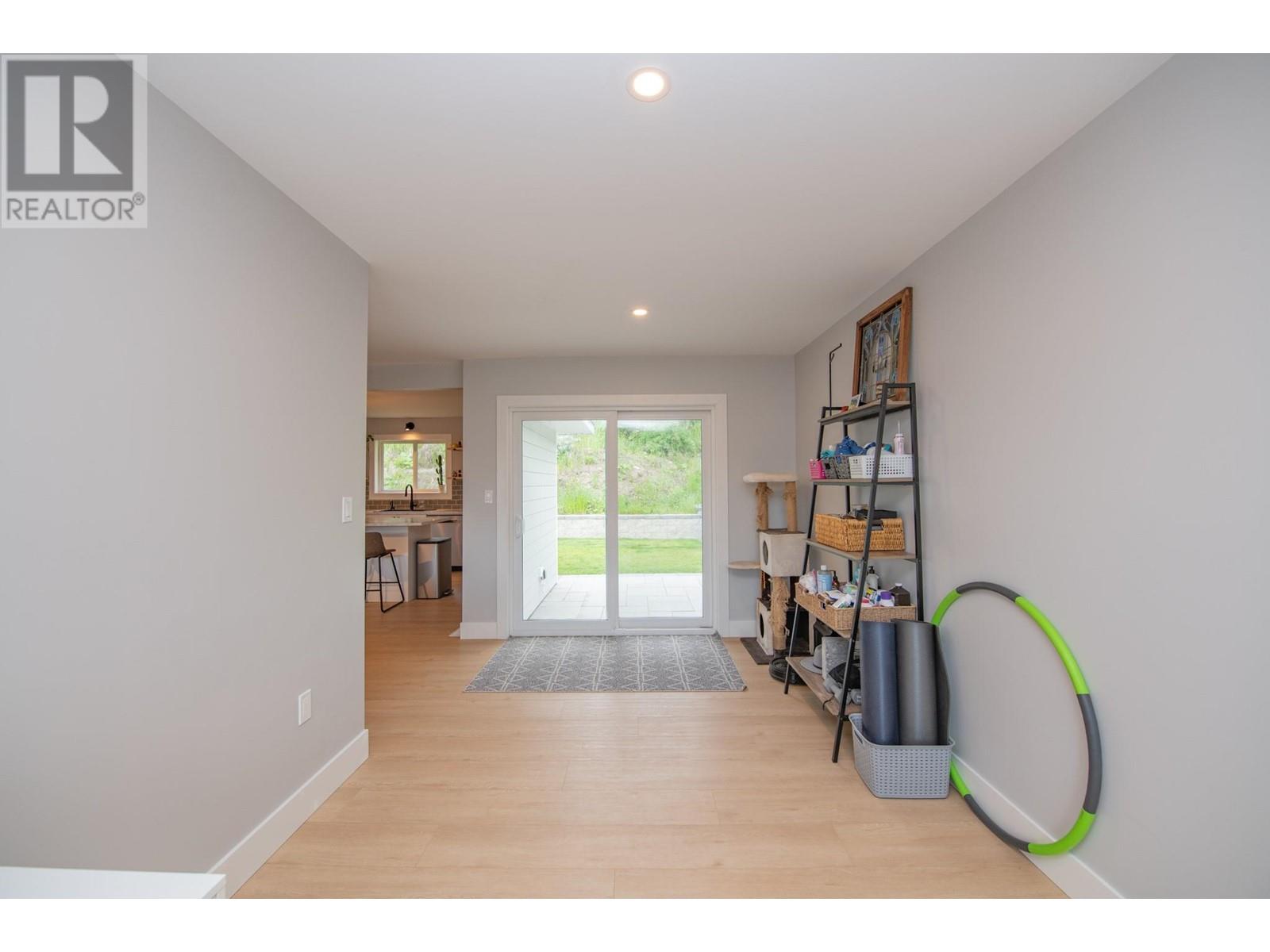Property at 2224 Linea Crescent image 2