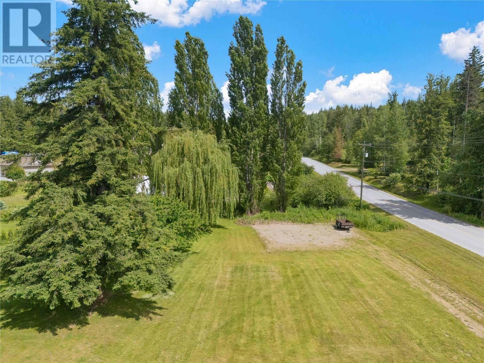 Property at 4002 Torry Road image 5