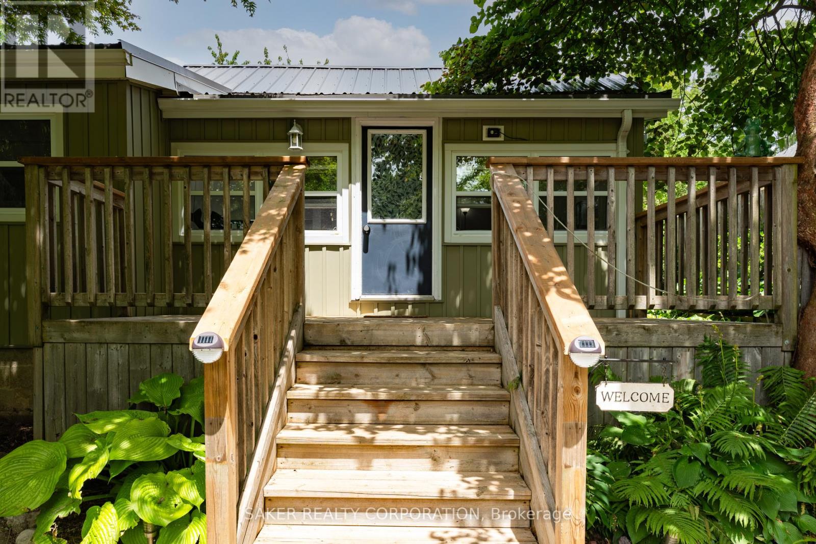 335d George Street, Central Elgin (Port Stanley), Ontario  N5L 1C6 - Photo 3 - X12193904