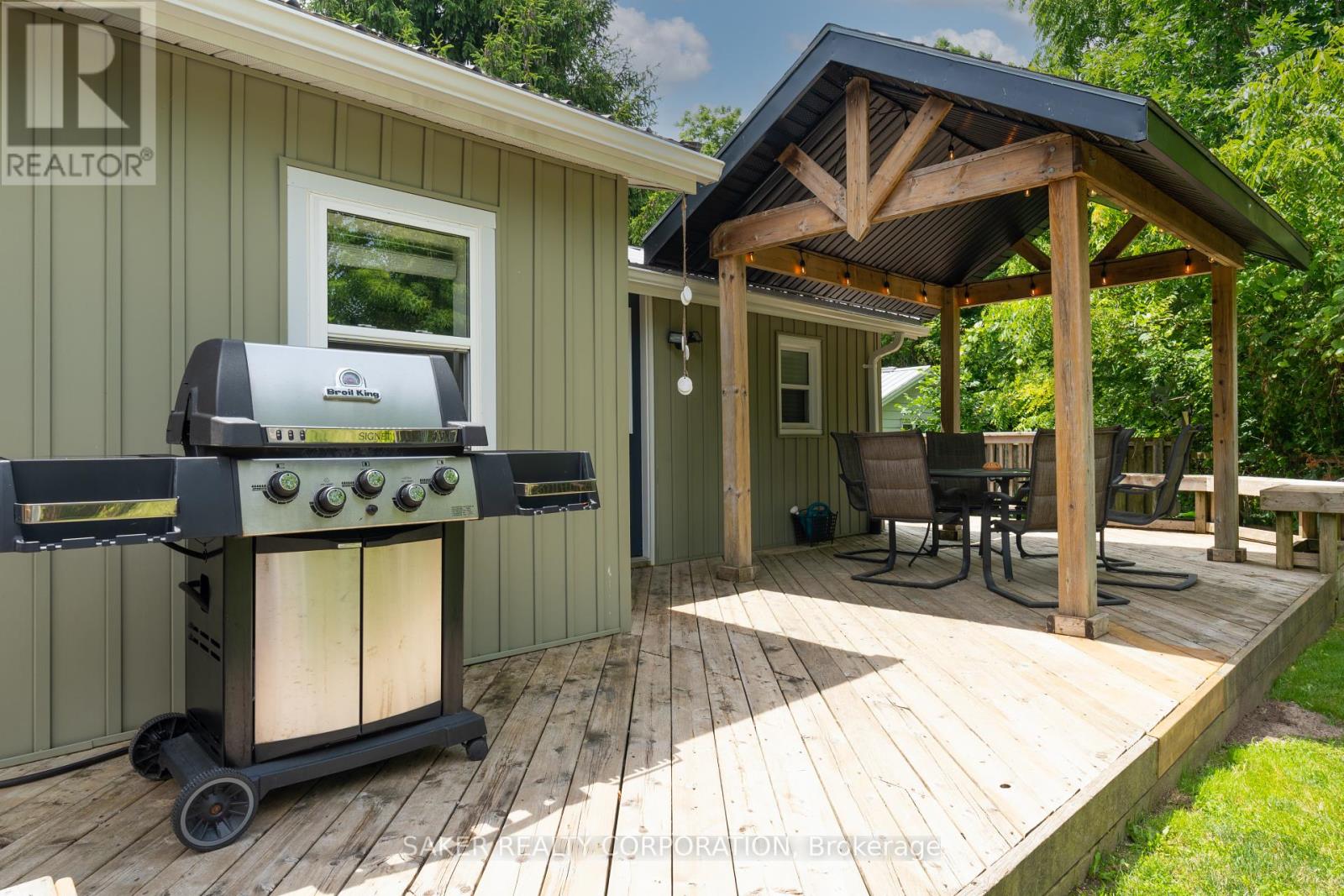 335d George Street, Central Elgin (Port Stanley), Ontario  N5L 1C6 - Photo 6 - X12193904