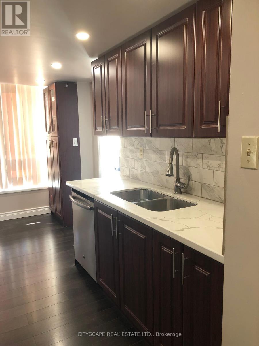 1412 - 75 King Street E, Mississauga, Ontario  L5A 4G5 - Photo 10 - W12193882