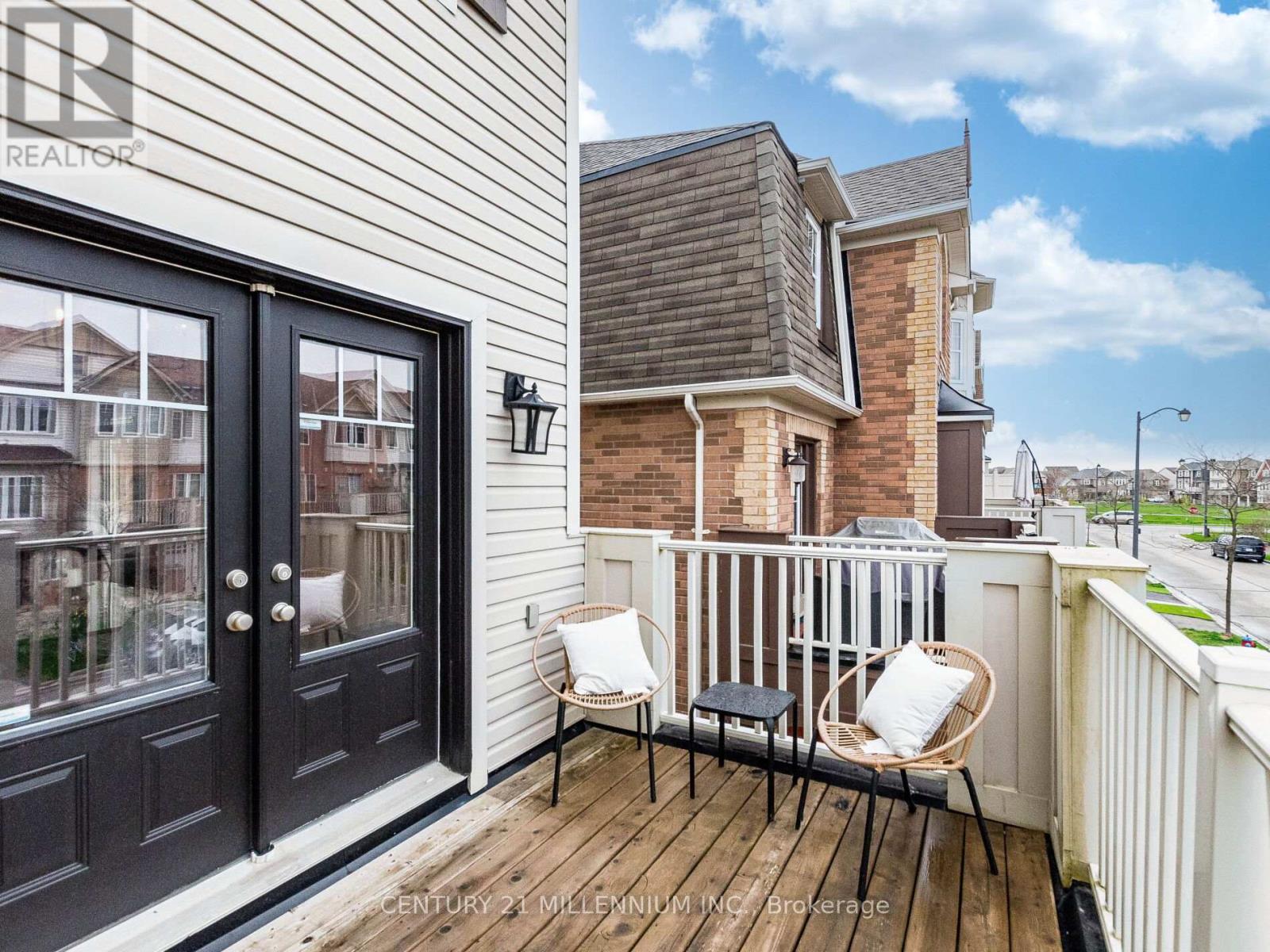 260 Wetenhall Landing, Milton, Ontario  L9T 7B7 - Photo 18 - W12193897