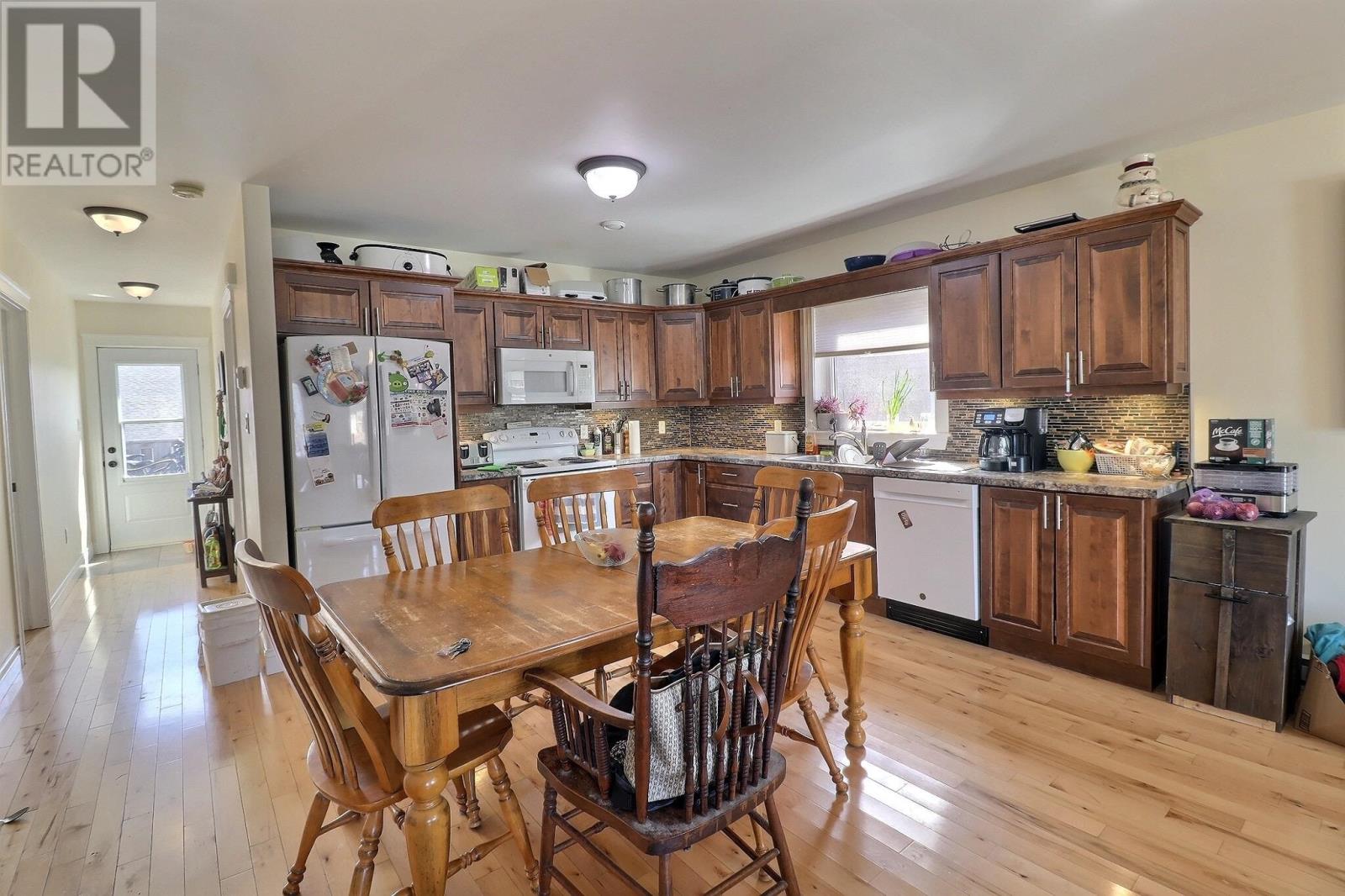 Property at 22 Parkman Drive image 2
