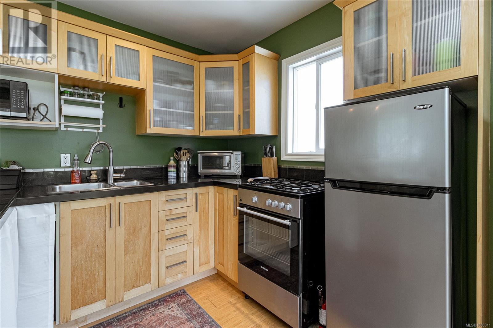 A2 1 Dallas Rd, Victoria, British Columbia  V8V 0B2 - Photo 21 - 1000311