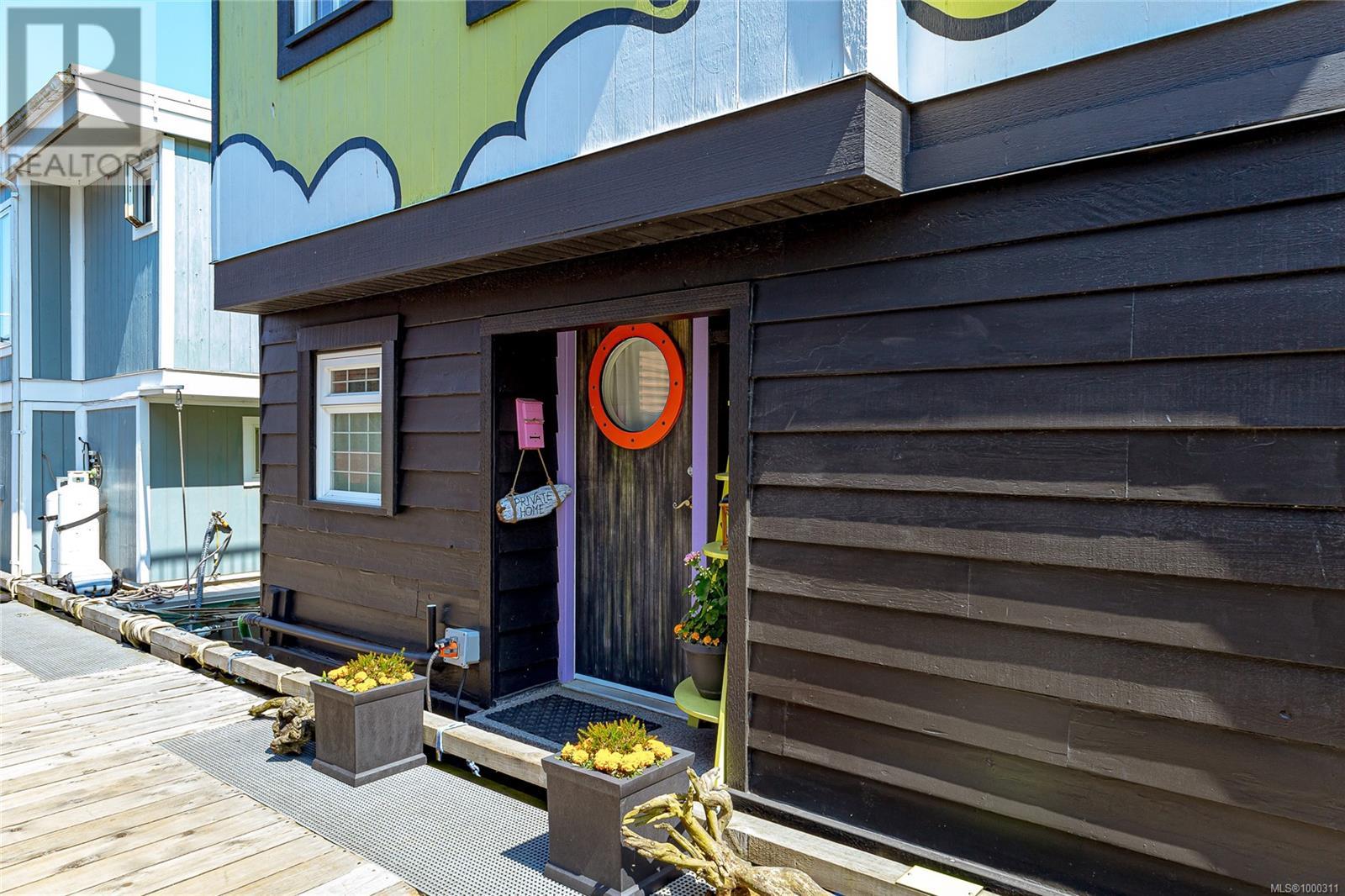A2 1 Dallas Rd, Victoria, British Columbia  V8V 0B2 - Photo 11 - 1000311