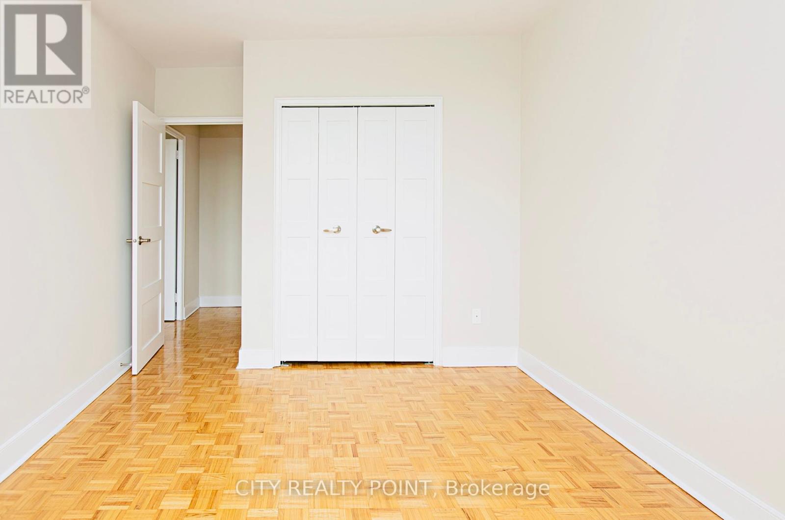 508 - 10 Shallmar Boulevard, Toronto, Ontario  M5N 1J4 - Photo 6 - C12193927