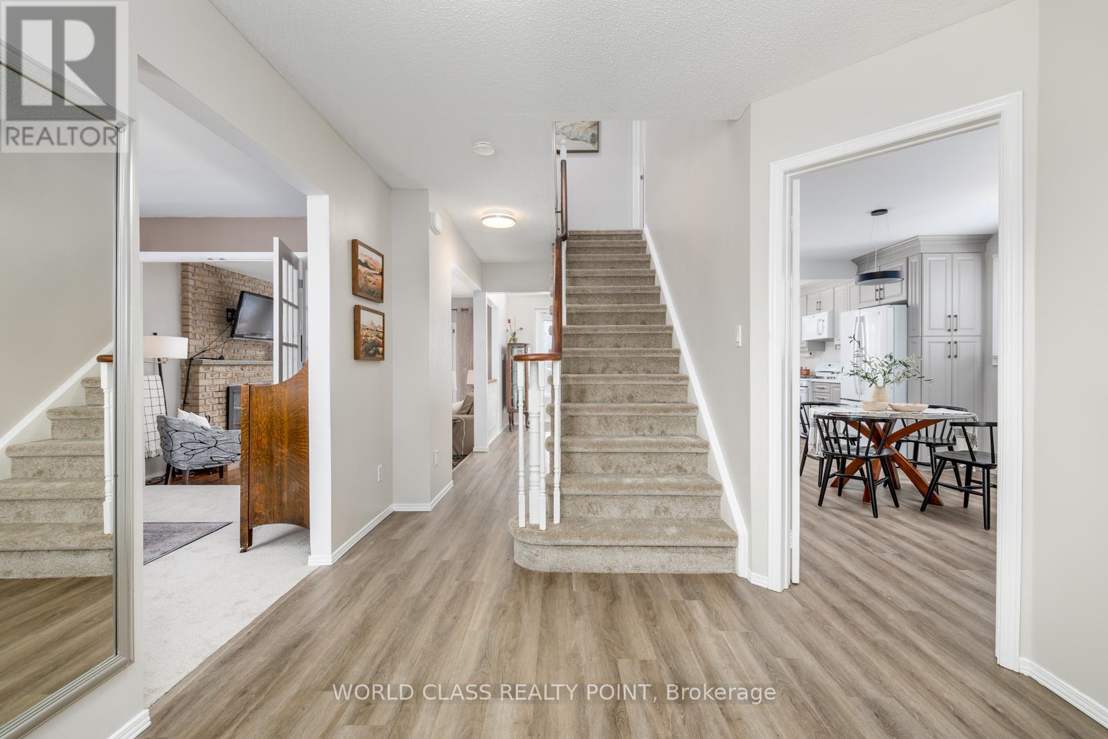 107 Foxhunt Trail S, Clarington (Courtice), Ontario  L1E 1E1 - Photo 2 - E12193930