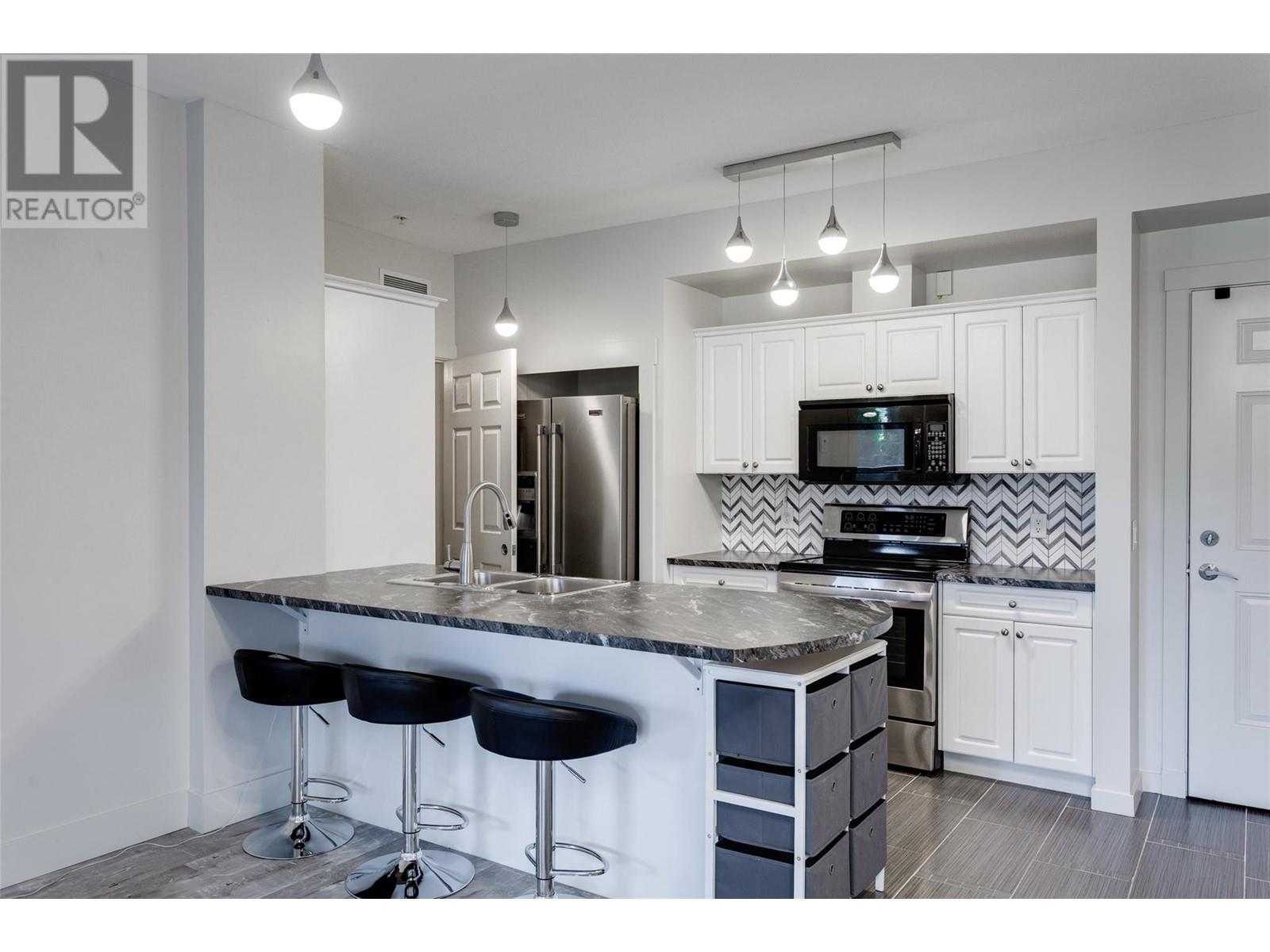 3550 Woodsdale Road Unit# 110, Lake Country, British Columbia  V4V 2P5 - Photo 2 - 10333842