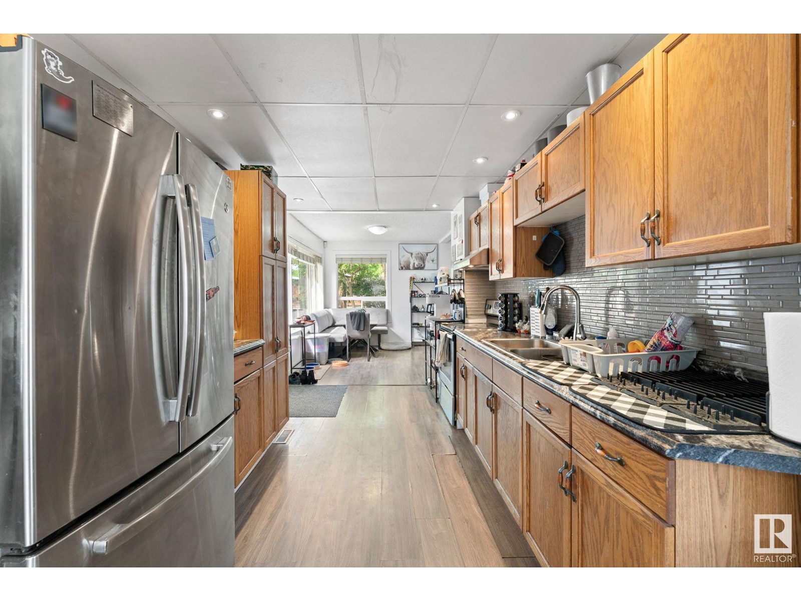 Property at 11817 44 ST NW image 4