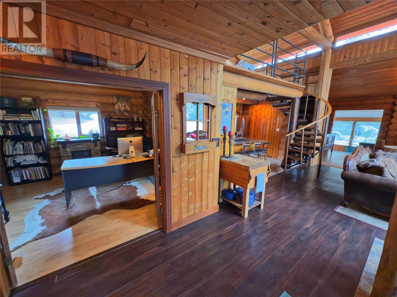 1035 Highway 5a, Princeton, British Columbia  V0X 1W0 - Photo 13 - 10350536