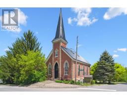 10 MILL STREET, Amaranth, Ontario