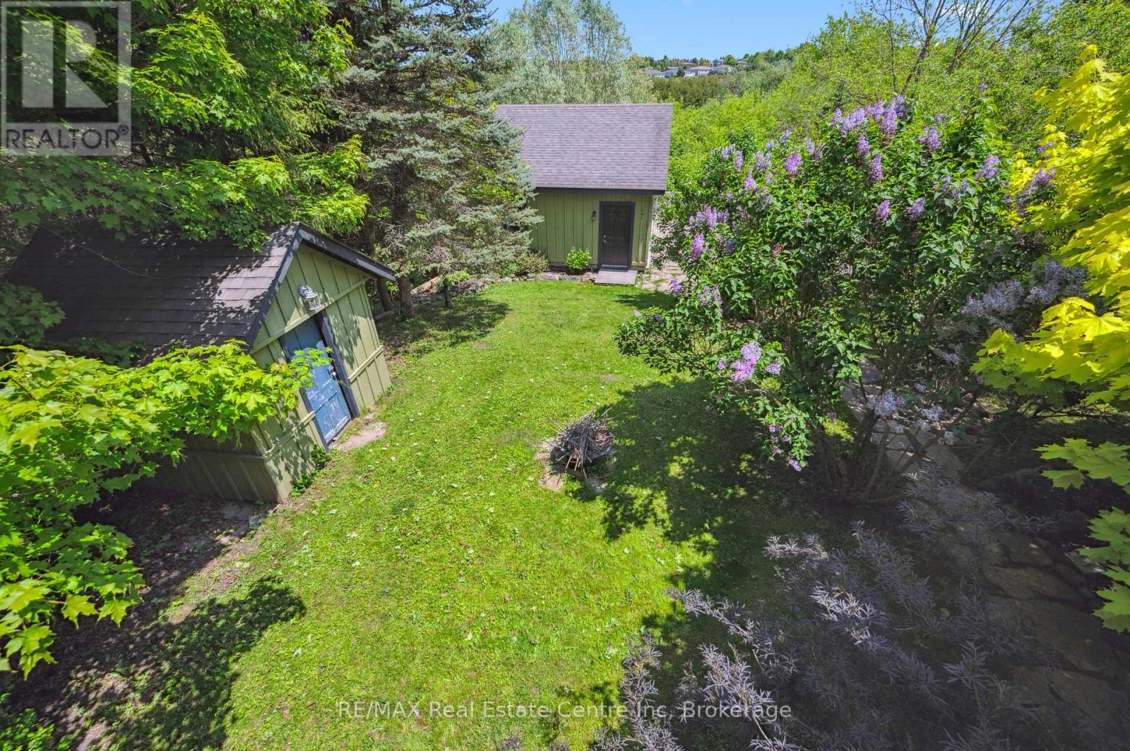 10 Mill Street, Amaranth, Ontario  L9W 3Z1 - Photo 4 - X12070598