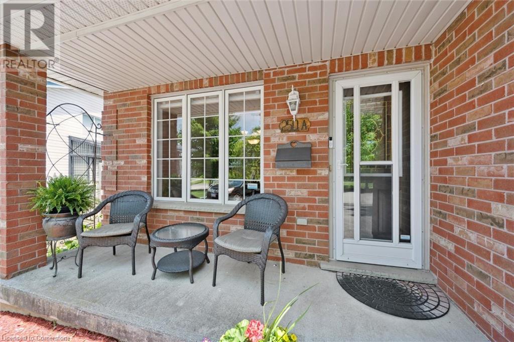 Property at 250A INVERHURON Crescent image 5