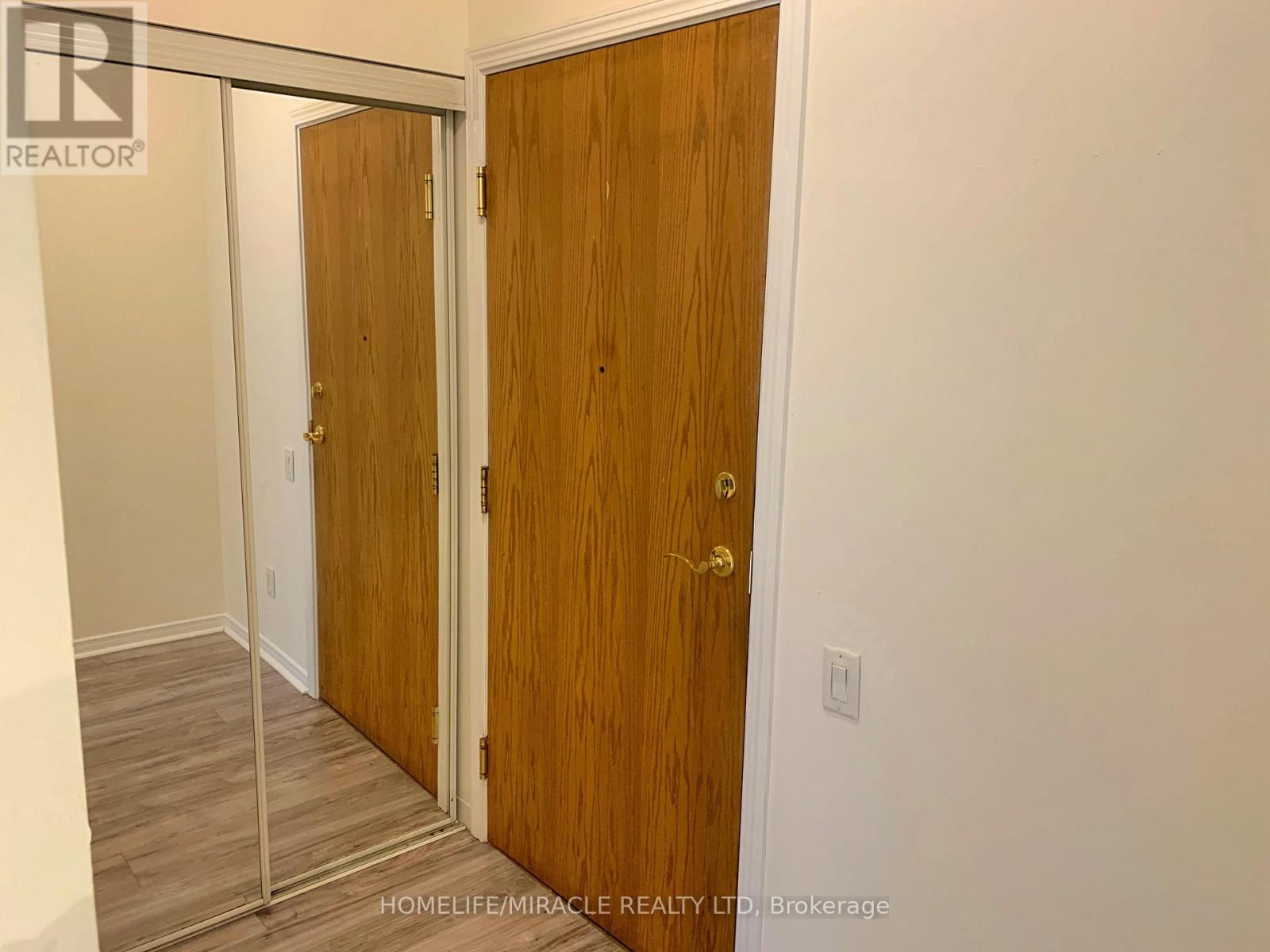605 - 115 Richmond Street E, Toronto, Ontario  M5C 3H6 - Photo 6 - C12193744