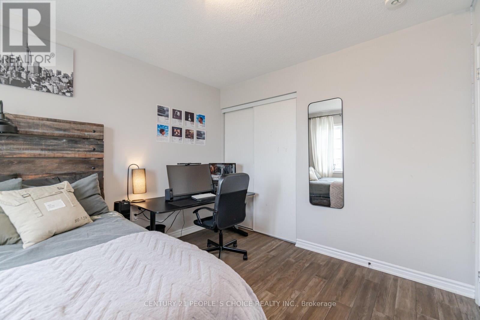 1419 Chretien Street, Milton, Ontario  L9E 1G7 - Photo 30 - W12193921