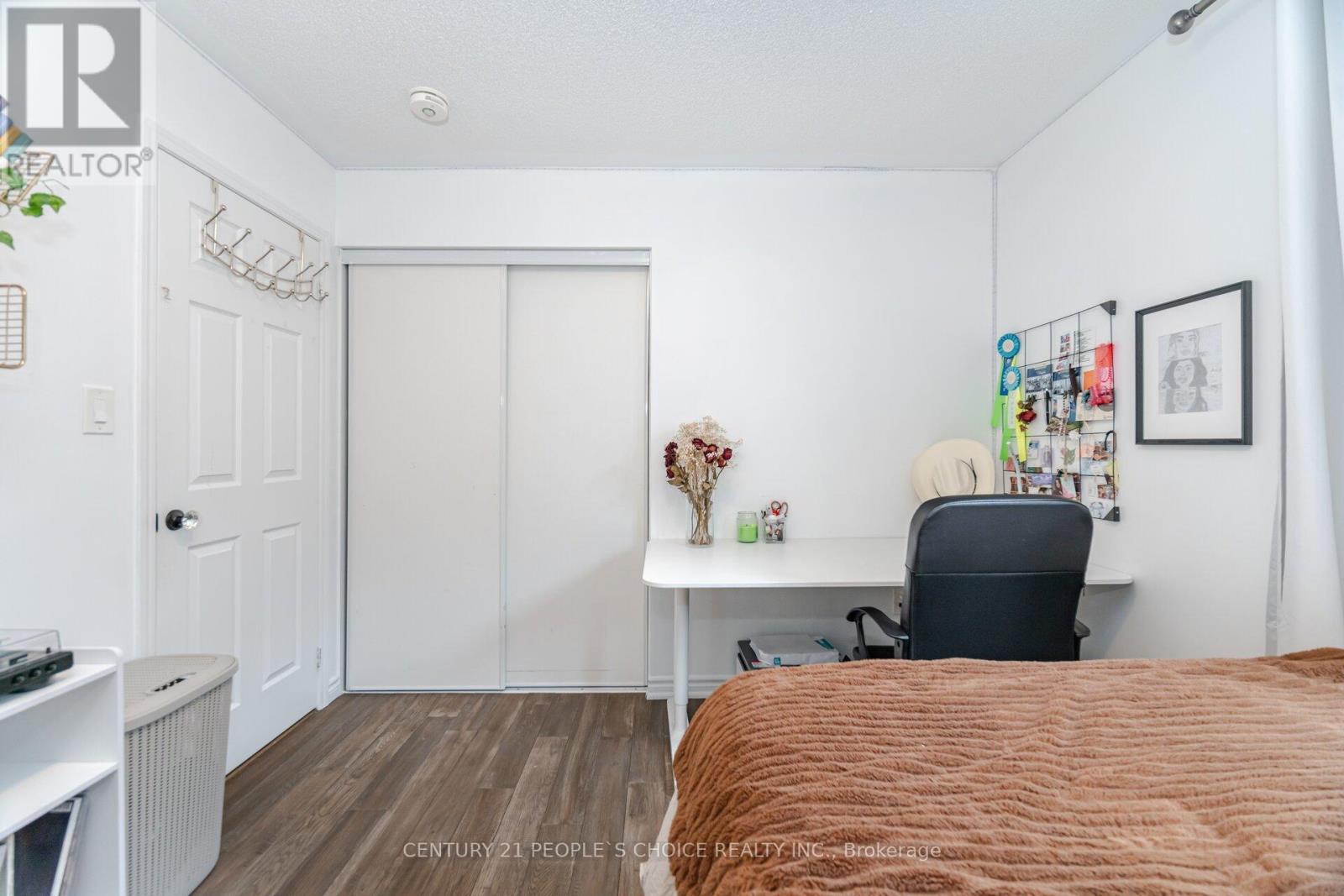 1419 Chretien Street, Milton, Ontario  L9E 1G7 - Photo 32 - W12193921
