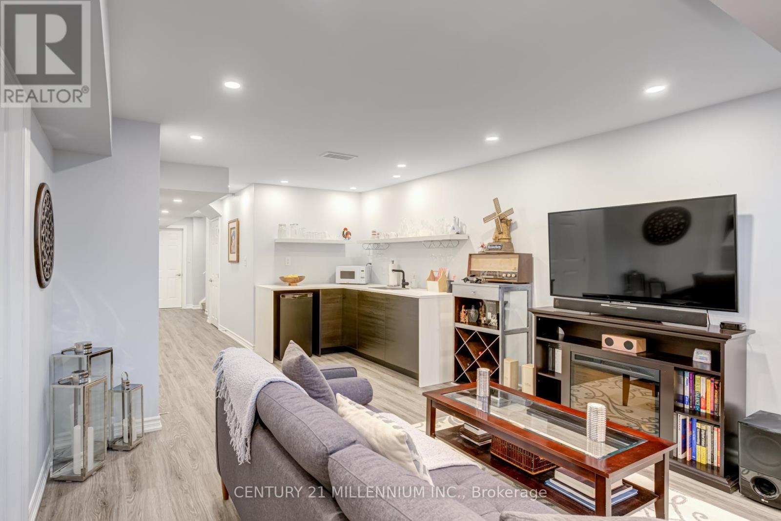 100 Kempenfelt Drive, Brampton (Northwest Brampton), Ontario  L7A 0A7 - Photo 28 - W12193926