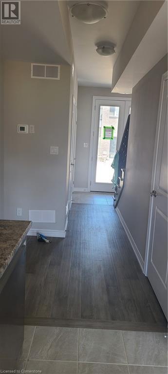 Property at 17 RENFREW Trail image 3