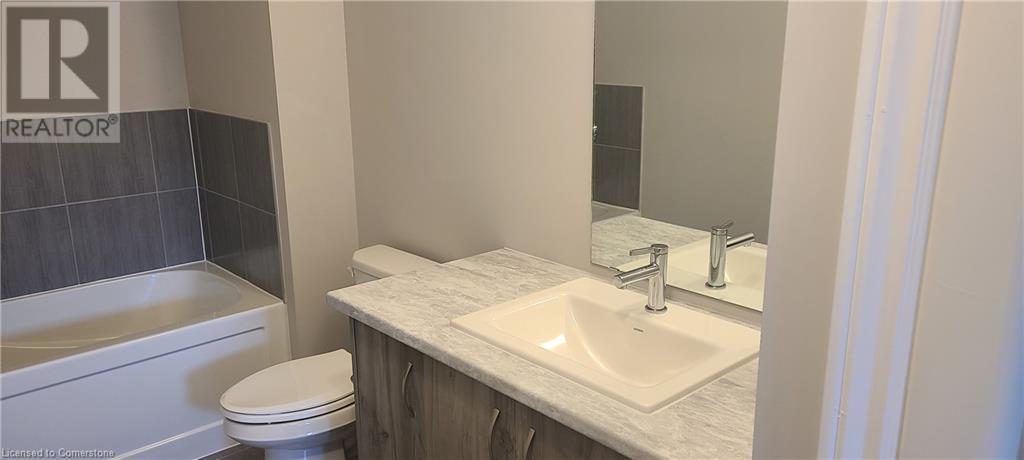 17 Renfrew Trail, Welland, Ontario  L3C 0K2 - Photo 9 - 40737143