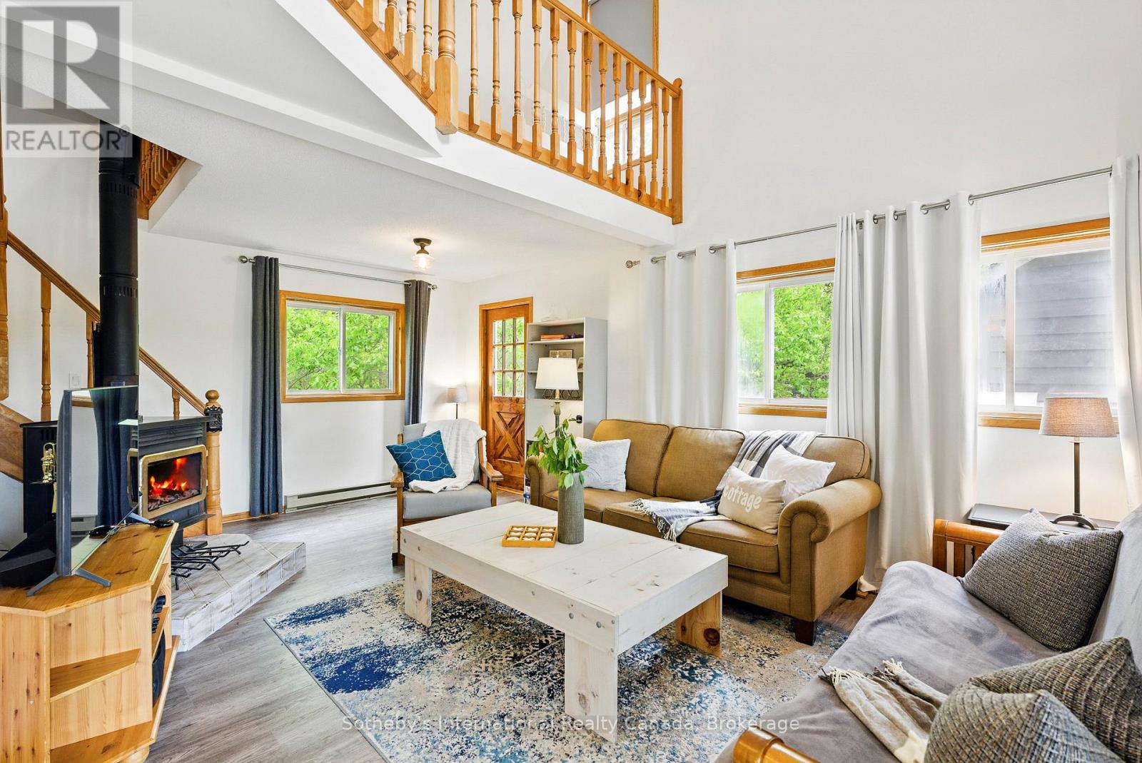 5760 Kahshe Lake, Gravenhurst, Ontario  P0E 1G0 - Photo 12 - X12193979