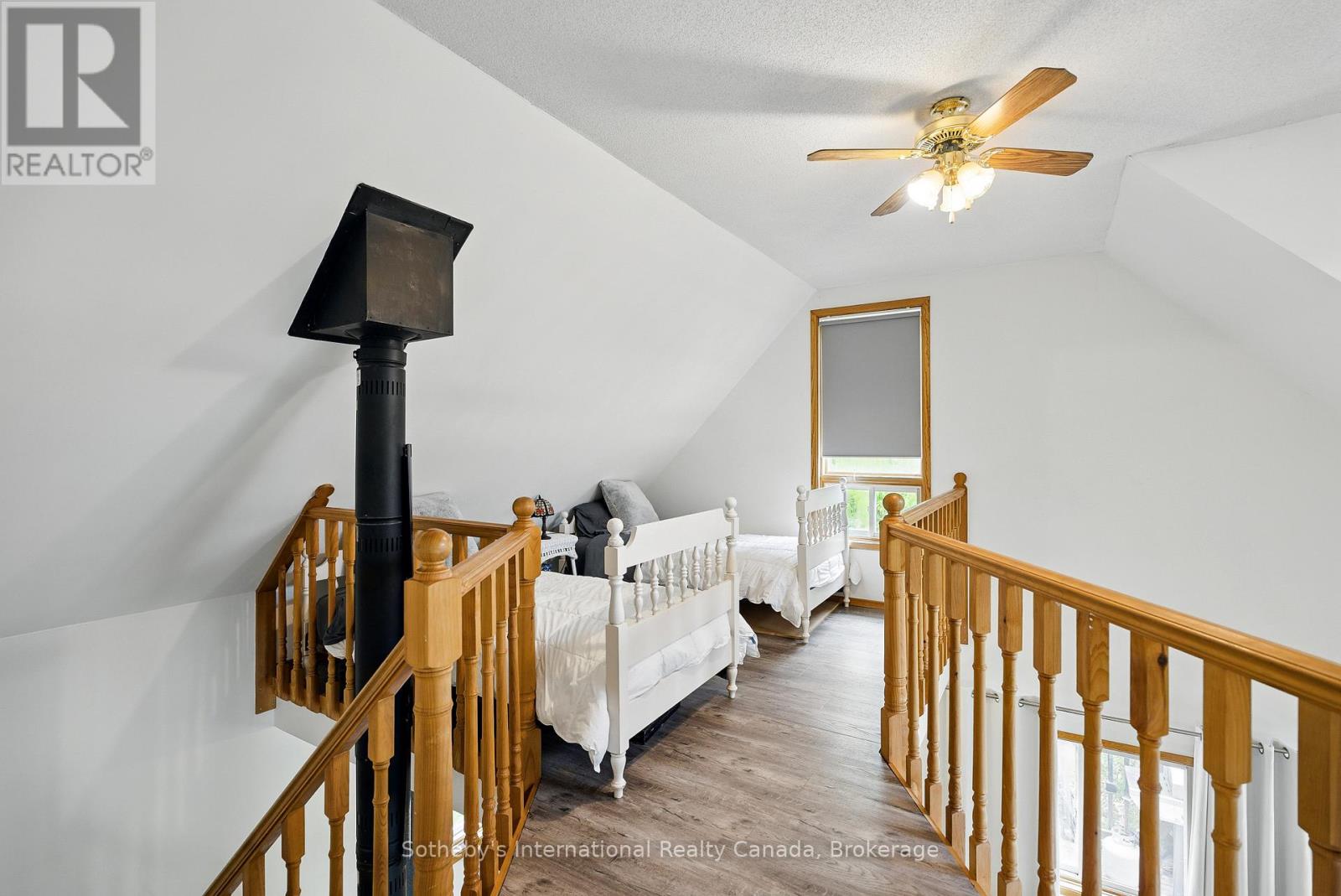 5760 Kahshe Lake, Gravenhurst, Ontario  P0E 1G0 - Photo 21 - X12193979