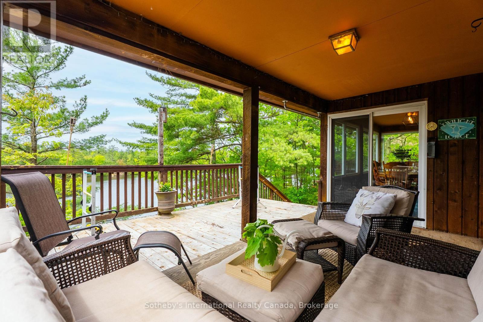 5760 Kahshe Lake, Gravenhurst, Ontario  P0E 1G0 - Photo 6 - X12193979