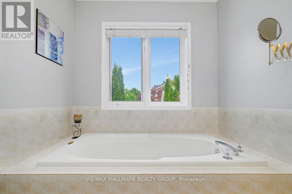 6 Stonepointe Avenue, Ottawa, Ontario  K2G 6G3 - Photo 37 - X12193954