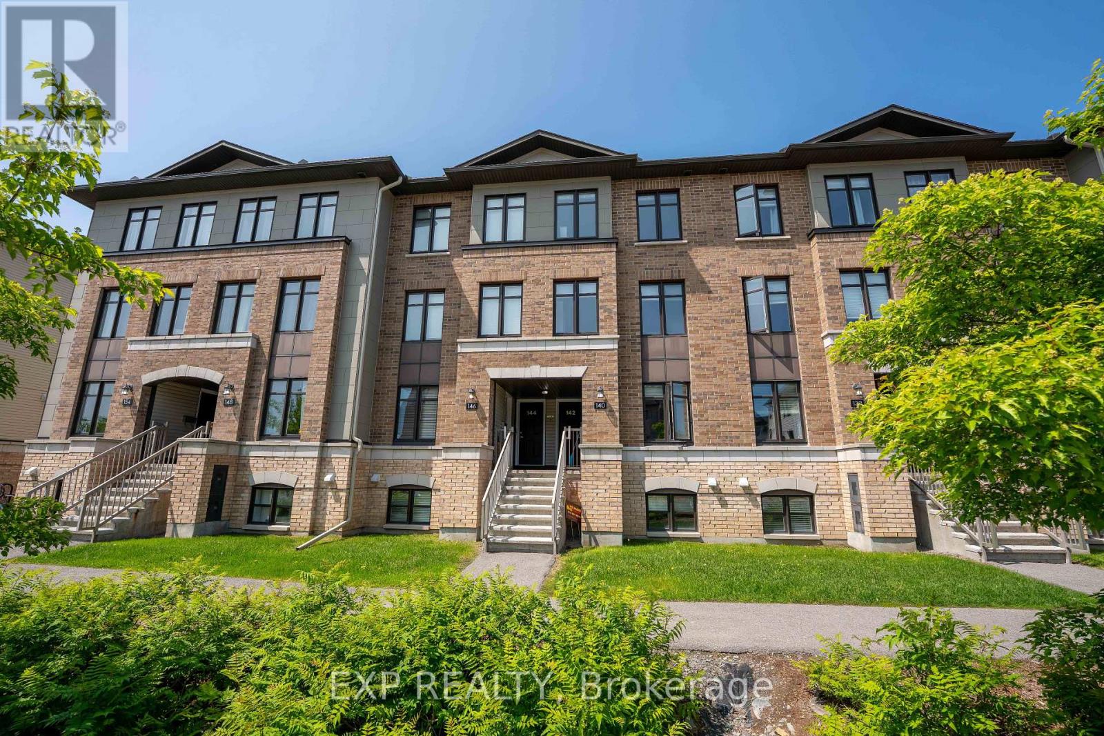 142 - 142 BLUESTONE PRIVATE, Ottawa, Ontario
